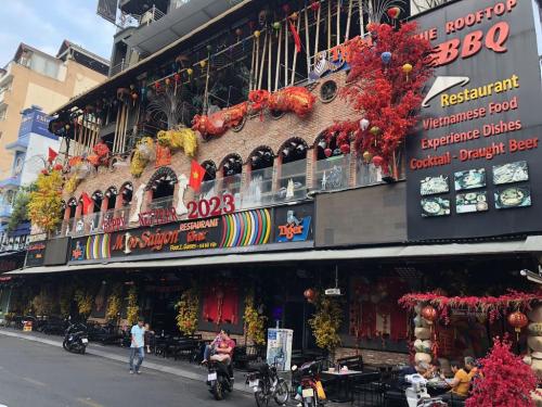 Miss Saigon Restaurant